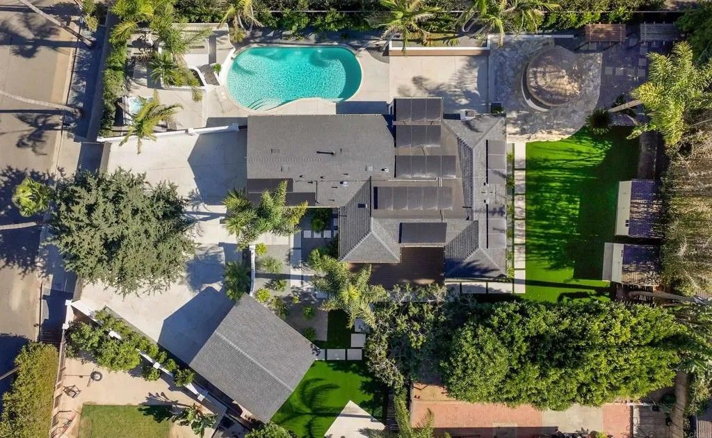 Photo of 1711 Grandview Street, Oceanside, CA 92054 (MLS # NDP2510586)