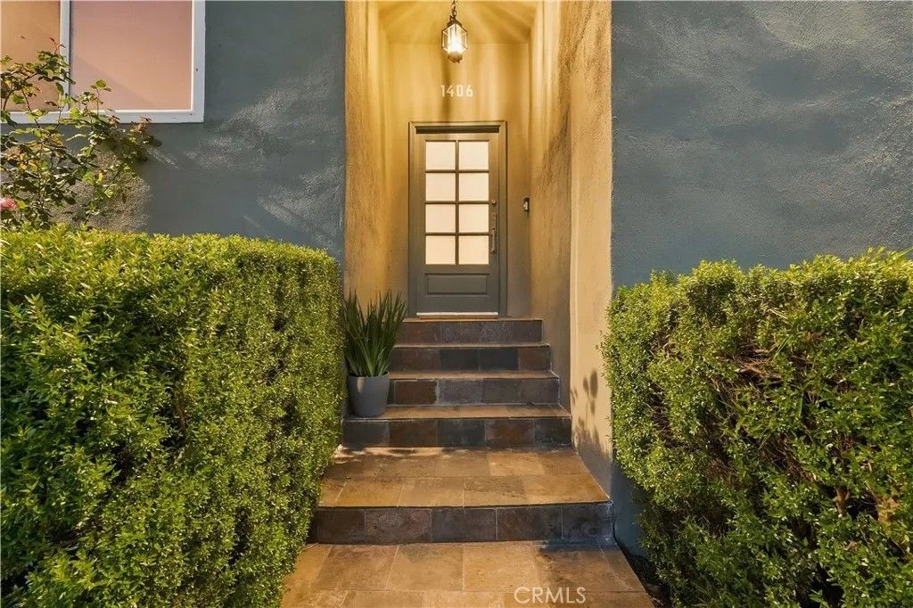 Photo of 1406 Manzanita, Los Angeles, CA 90027 (MLS # SR26030157)