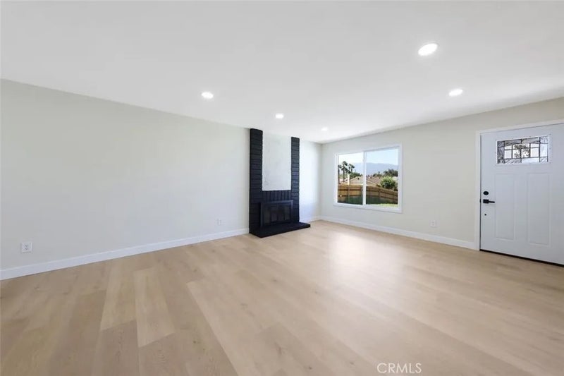 17041 Fairfax