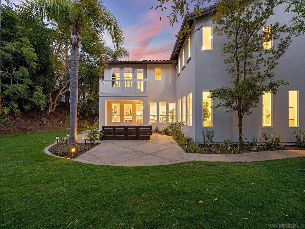 Photo of 11291 Corte Belleza, San Diego, CA 92130 (MLS # 260020118)