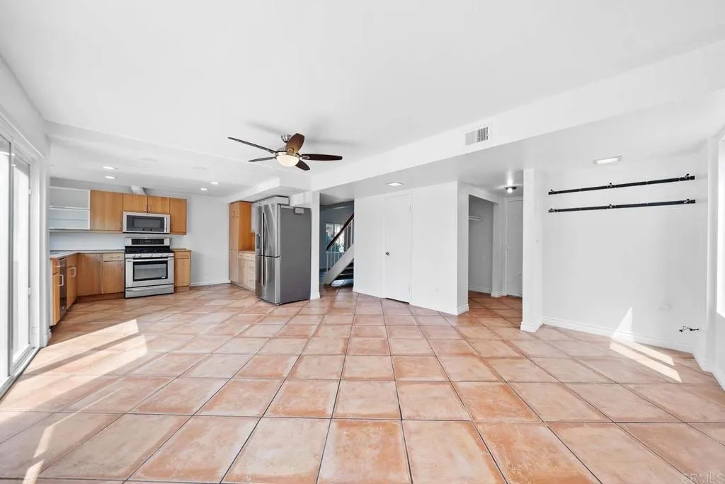 694 Calma Place