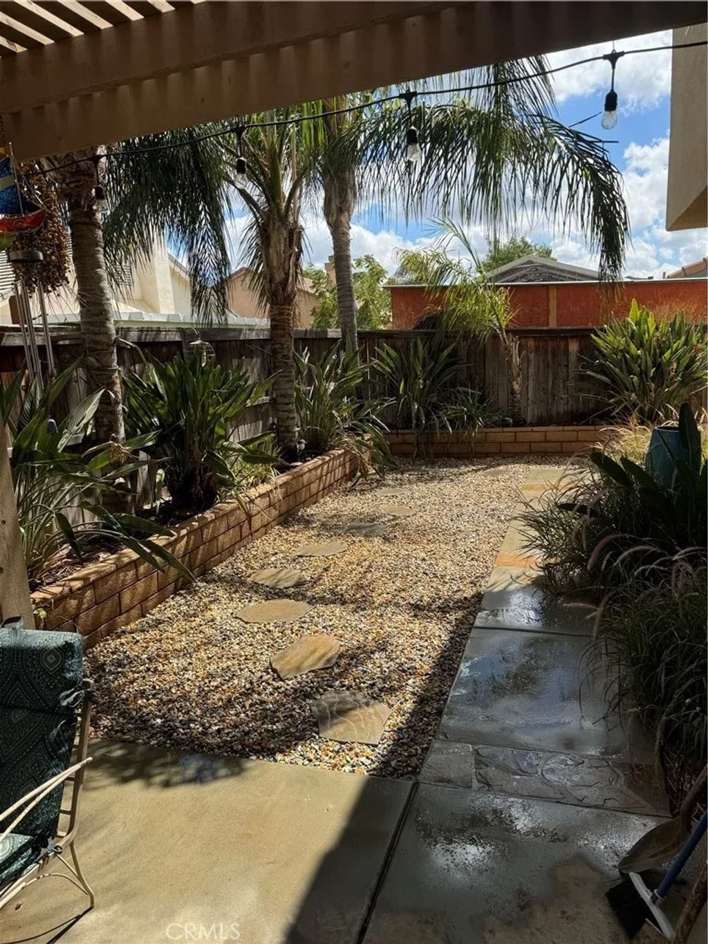 Photo of 1600 Hickory Wood Dr, Hemet, CA 92545 (MLS # SW26095381)