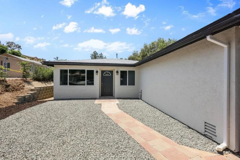 8566 Atlas View Drive