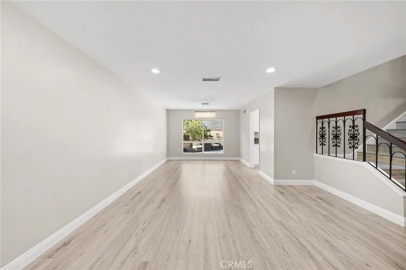 16602 Woodmont