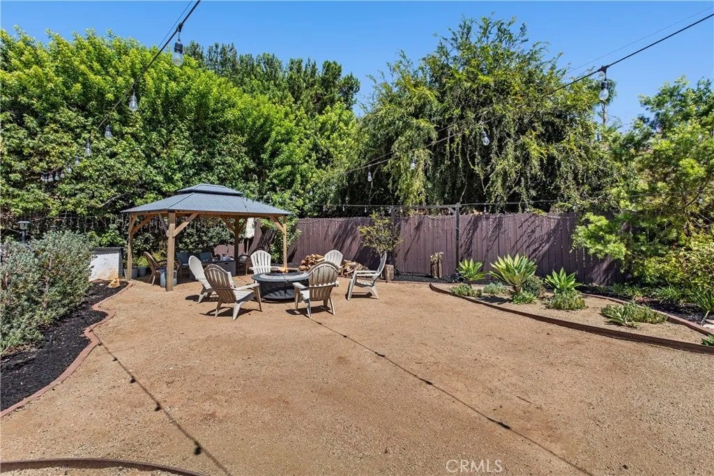24599 Alcoba Dr