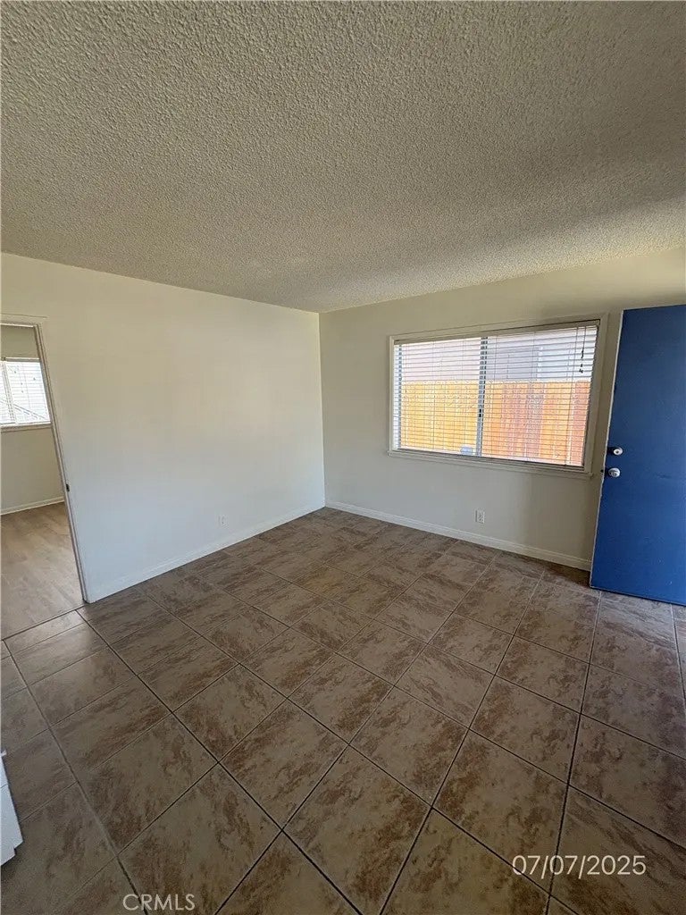141 S Myers St B