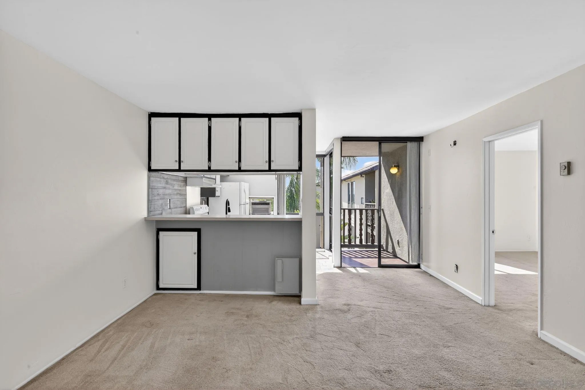 6924 Hyde Park Dr 319