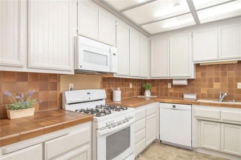 Tiny photo for 39802 Lakeview Drive #32, Big Bear Lake, CA 92315 (MLS # IG25245426)