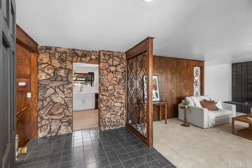 667 Crescent Lane