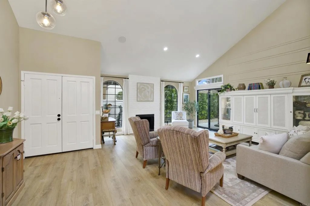 1251 Hatcreeck Court