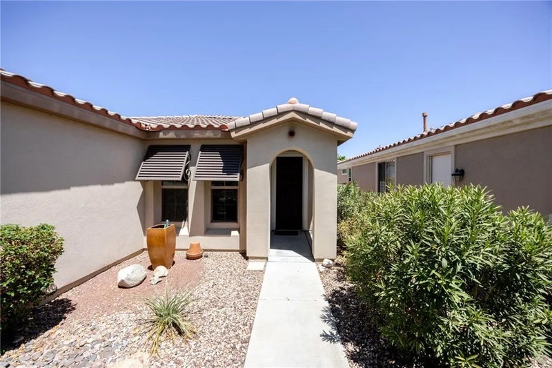 80554 Avenida Camarillo