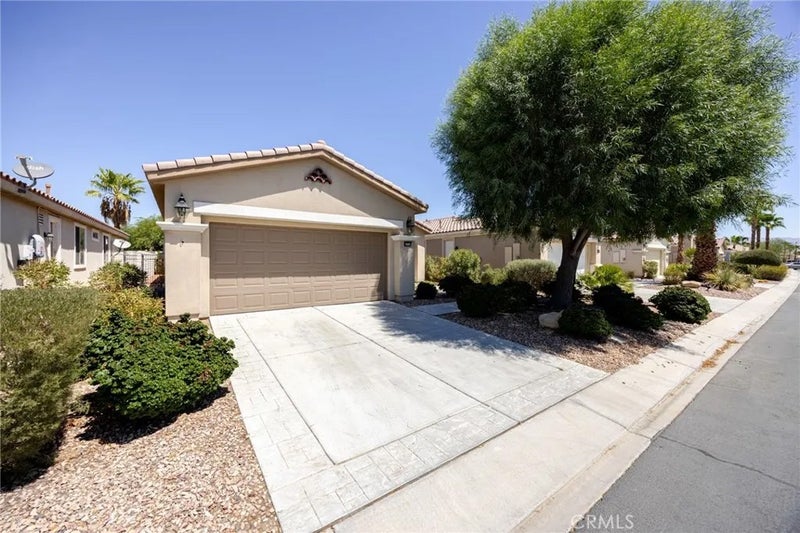 80554 Avenida Camarillo