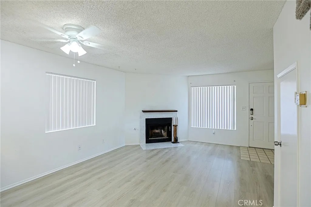 290 Victoria Street 29 (F8)