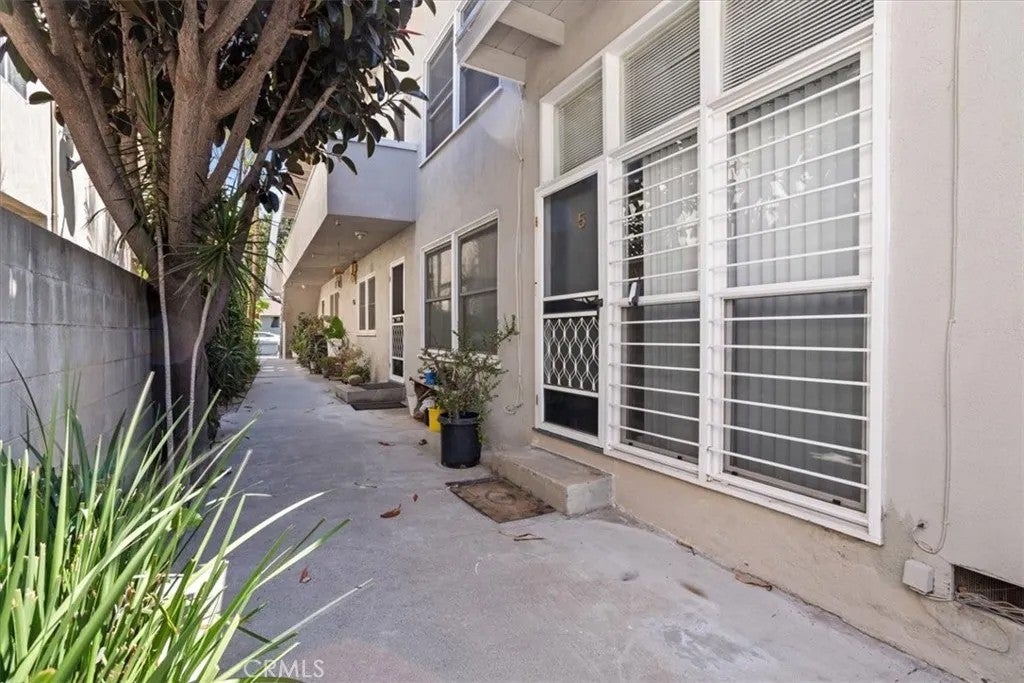 1646 Berkeley