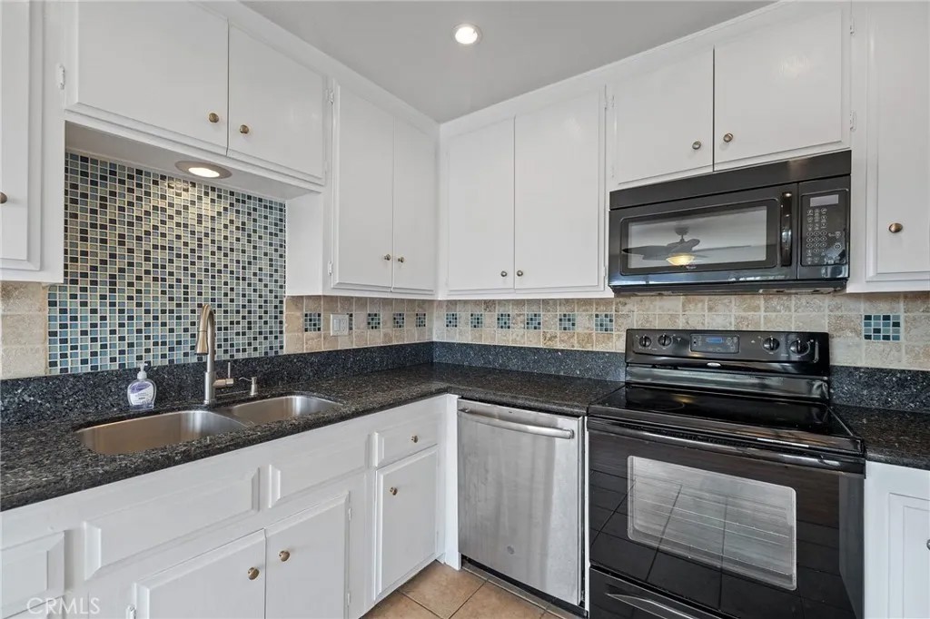 1187 E 3rd 202