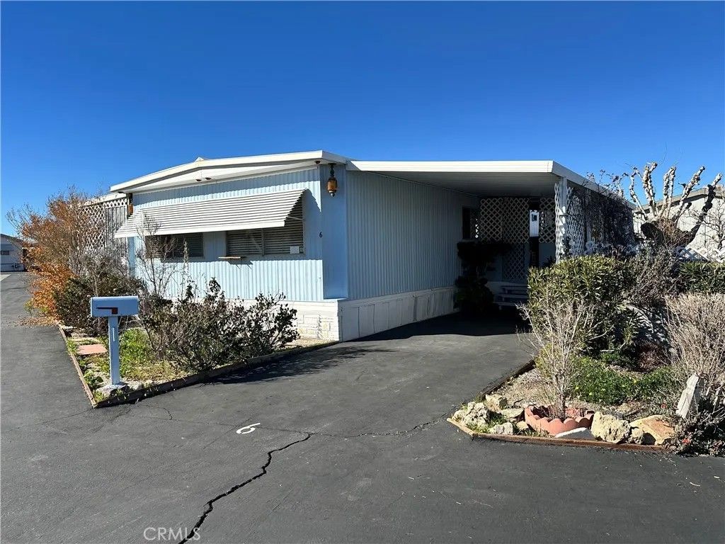 Photo of 14411 Palmdale Rd #SPC 6, Victorville, CA 92392 (MLS # HD26011888)