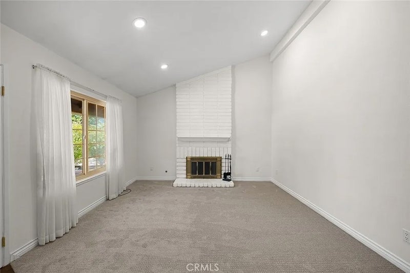 13434 Reva Circle