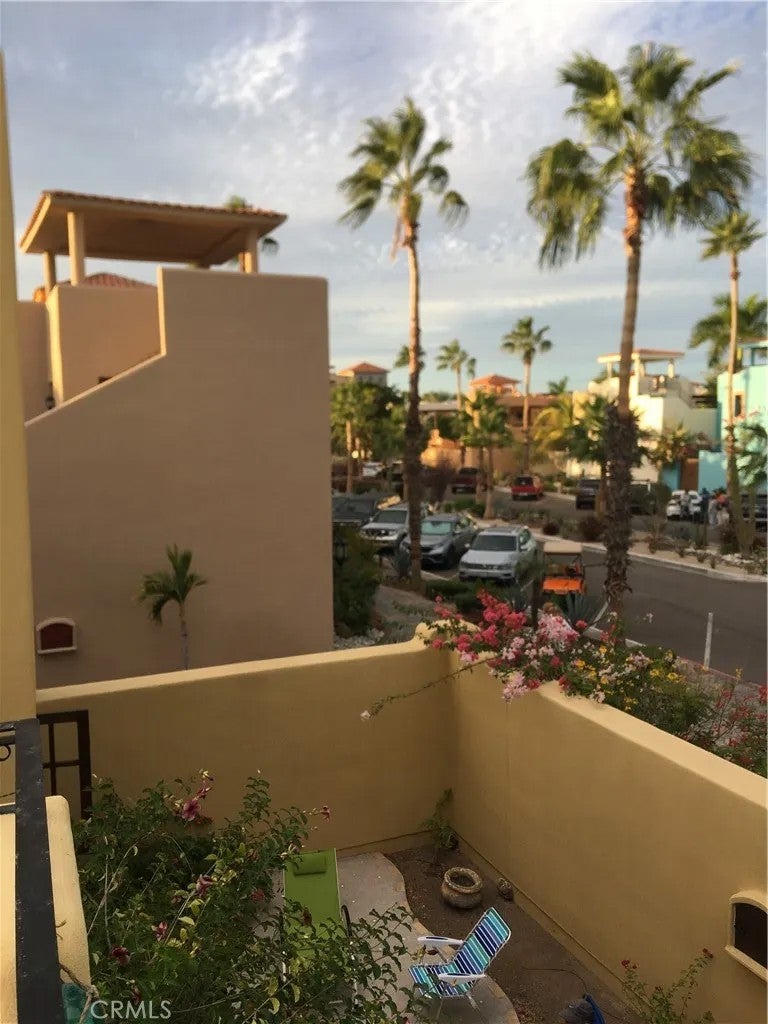 363 N Calle GarcÃa Cacho