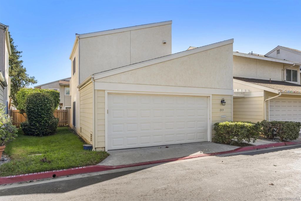 Photo of 2313 Caminito Mira, San Diego, CA 92107 (MLS # 250045398)