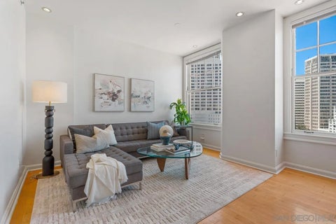 Tiny photo for 702 Ash St #509, San Diego, CA 92101 (MLS # 260009161)