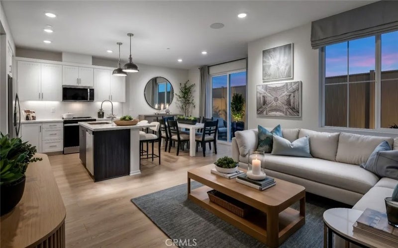 28979 SKYHAVEN Court