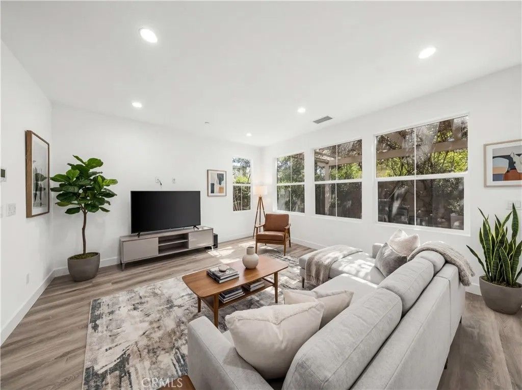 Photo of 83 Waterleaf, Irvine, CA 92620 (MLS # OC26064550)