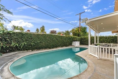Tiny photo for 5701 Wish Avenue, Encino, CA 91316 (MLS # SR25235692)