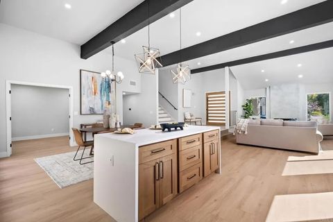 10594 Rookwood Drive San Diego CA 92131