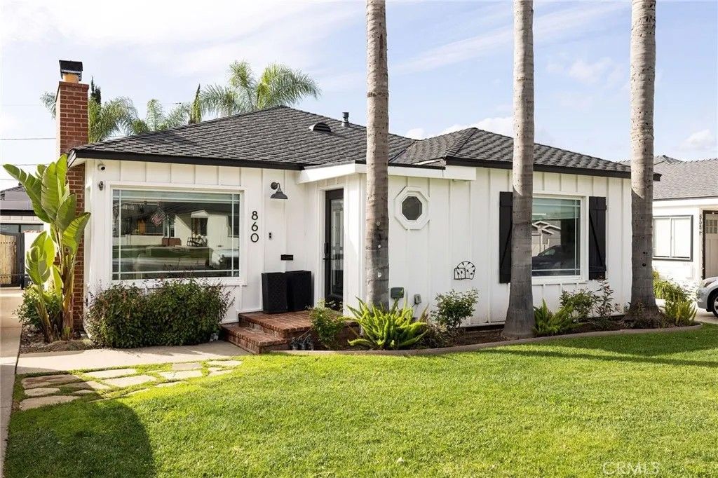 Photo of 860 N Grand Street, Orange, CA 92867 (MLS # NP26038421)