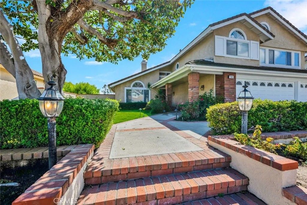 Photo of 7202 E La Cumbre Dr, Orange, CA 92869 (MLS # PW26022999)