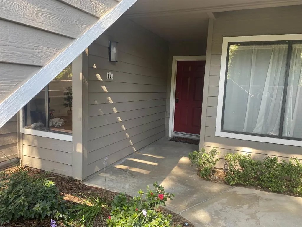 1091 Shadowridge Drive 121