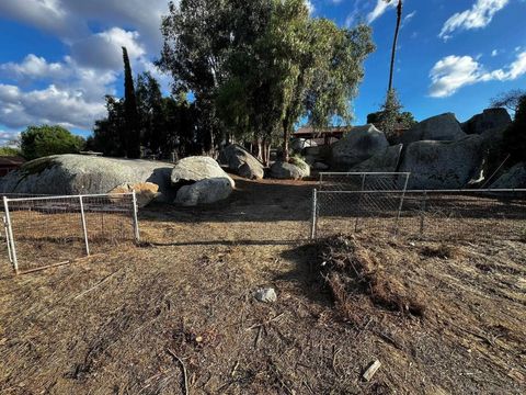Tiny photo for 2542 Mitten Ln, Ramona, CA 92065 (MLS # 250041747)