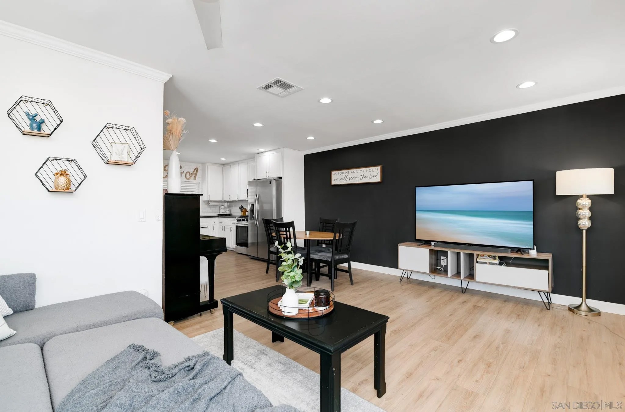 10791 Jeanne Terrace A