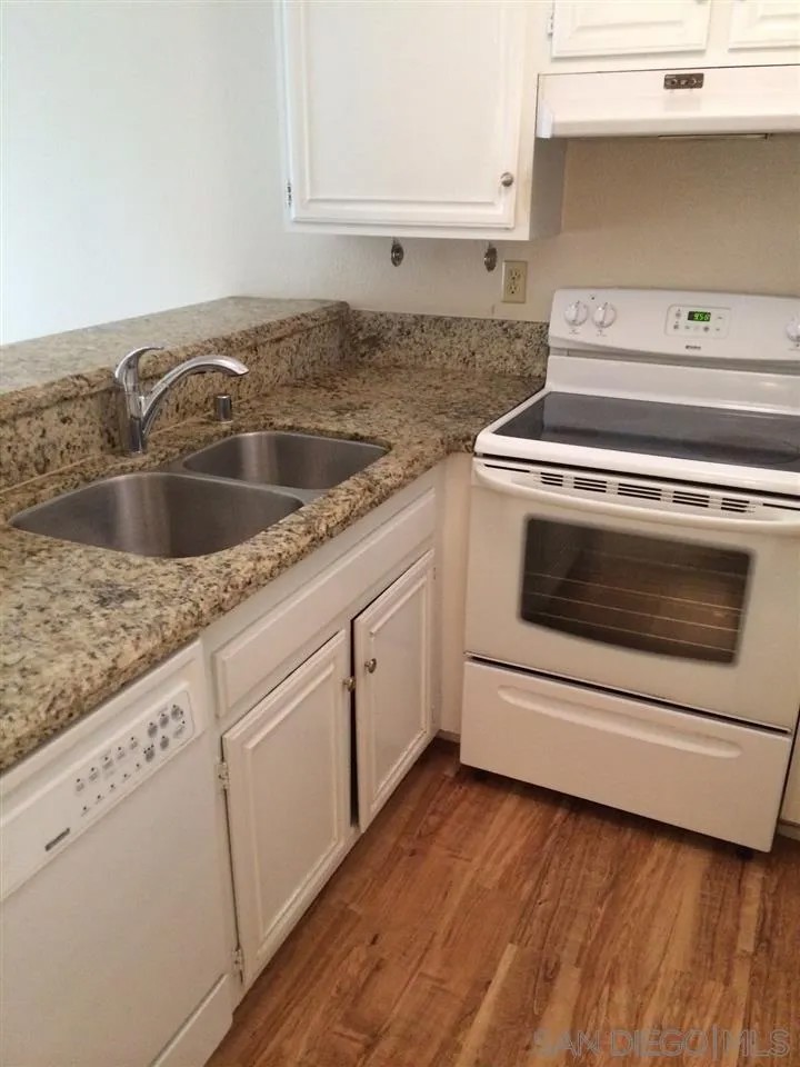 6930 Hyde Park Dr. 315