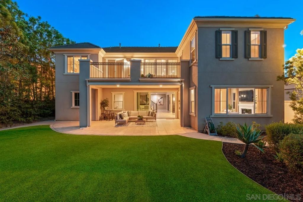 Photo of 943 Tucana Dr, San Marcos, CA 92078 (MLS # 260007815)