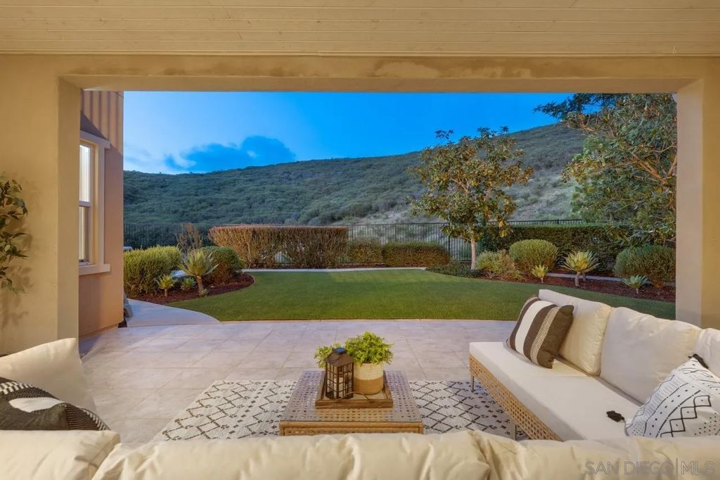 Photo of 943 Tucana Dr, San Marcos, CA 92078 (MLS # 260007815)