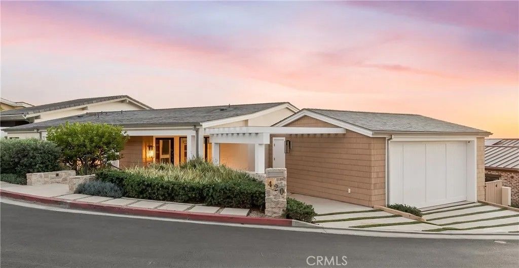 Photo of 420 Emerald Bay, Laguna Beach, CA 92651 (MLS # LG26012914)