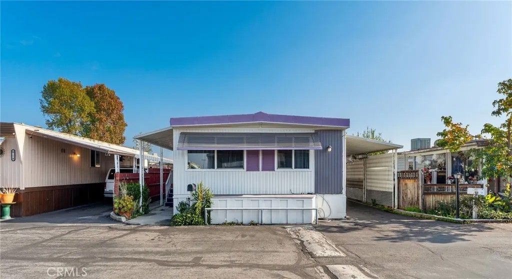 Photo of 1380 N Citrus #G17 Ave, Covina, CA 91722 (MLS # CV25278174)