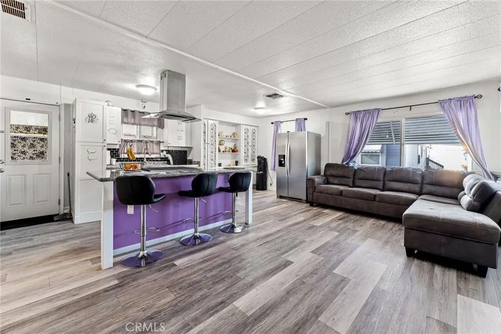 Photo of 1380 N Citrus #G17 Ave, Covina, CA 91722 (MLS # CV25278174)