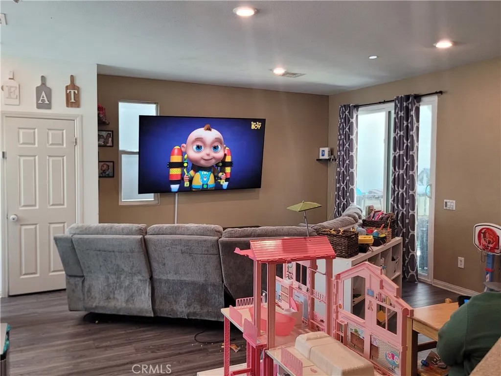 13 Edgemont