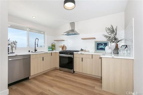 Tiny photo for 2145 Mcrae Drive, San Pedro, CA 90732 (MLS # AR25272944)