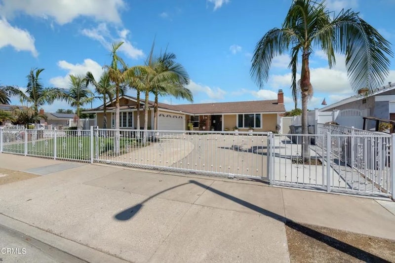 1820 Gallatin Place