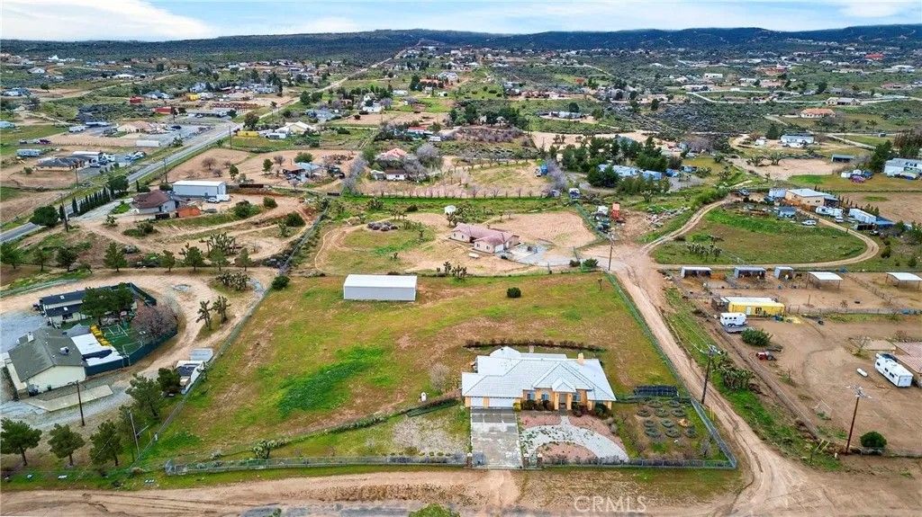 Photo of 5635 Hollister Rd, Phelan, CA 92371 (MLS # PW26034321)