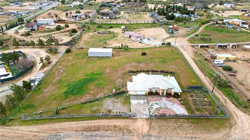 Photo of 5635 Hollister Rd, Phelan, CA 92371 (MLS # PW26034321)