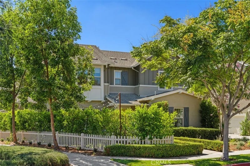 116 Sencillo Place
