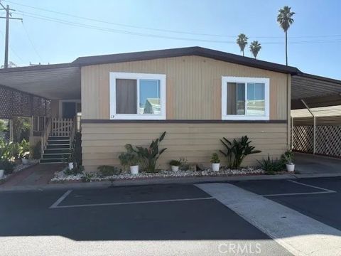 24922 Muirlands 57 Lake Forest CA 92630