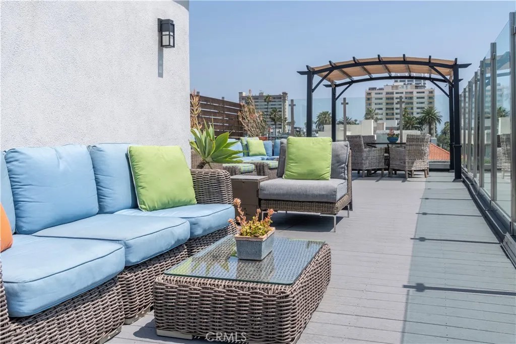 901 Ocean Avenue