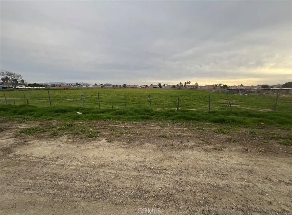 Photo of 0 7th St, San Jacinto, CA 92582 (MLS # CV26017356)