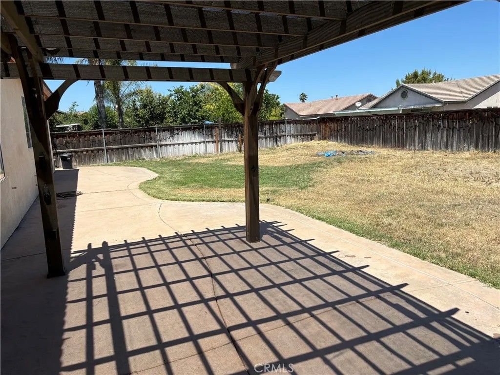 Photo of 239 Tradewinds LN, San Jacinto, CA 92583 (MLS # PW26127473)