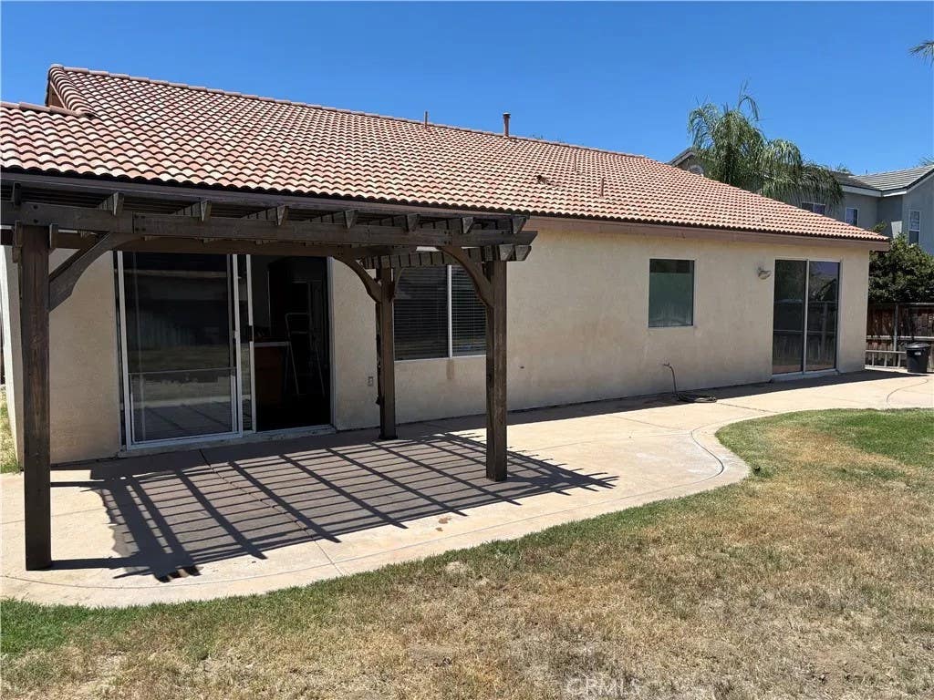 Photo of 239 Tradewinds LN, San Jacinto, CA 92583 (MLS # PW26127473)